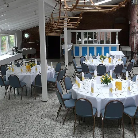 Zum Alten Friederich 호텔